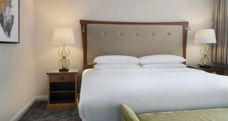 Delta Hotels by Marriott Swindon — Marriott hotel