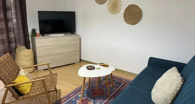 Sleep4-freep-mountainview-balcony-petfriendly