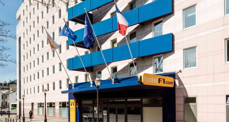 hotelF1 Paris Saint-Ouen - Flea Market Hotel