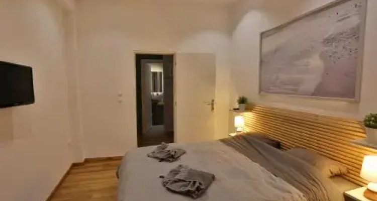 Luxury Apartment Near Acropolis