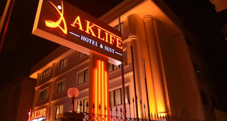 Ak Life Hotel & Suit
