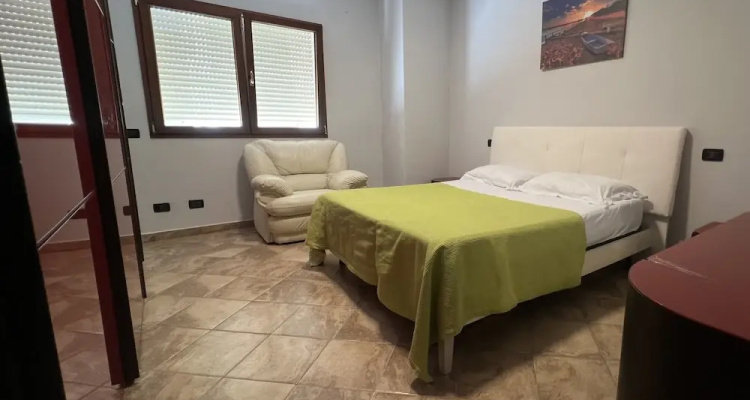 Elly Seaside Apartment