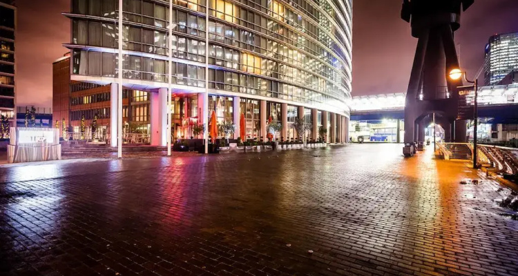 Marriott Executive Apartments London, Canary Wharf — Marriott hotel