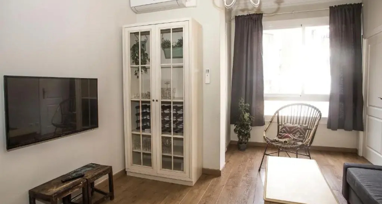 Mai & Maud Paralel Apartment