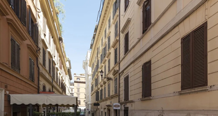 Fontana Di Trevi Design Apartment