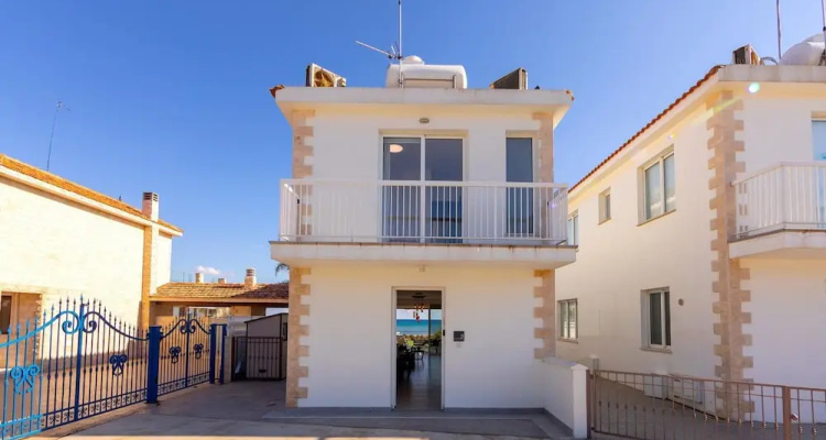 Ayia Thekla Seafront Villa Dagi