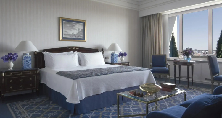 Four Seasons Hotel Ritz Lisbon — Four Seasons hotel