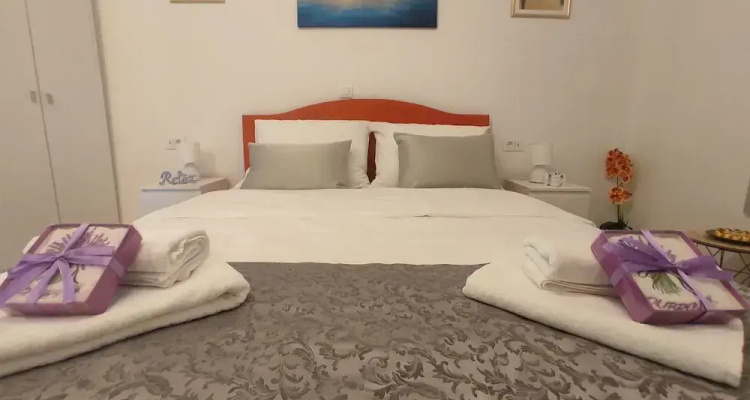 Room Porat 2 With Private Terrace