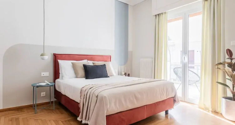 Petite 1br Apartment In Exarchia