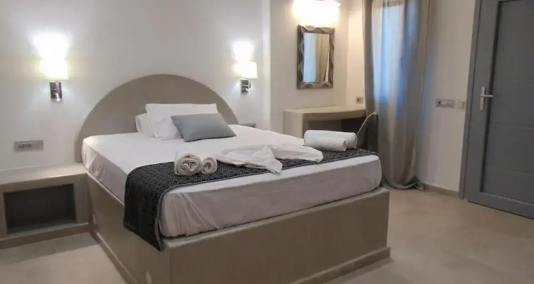 Potamida Suites