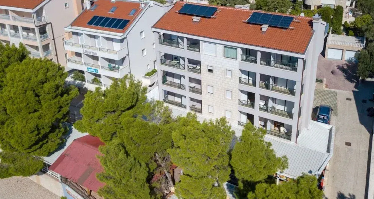 Makarska Beach Apartments Lucija