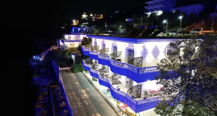 Villa Juna Beach