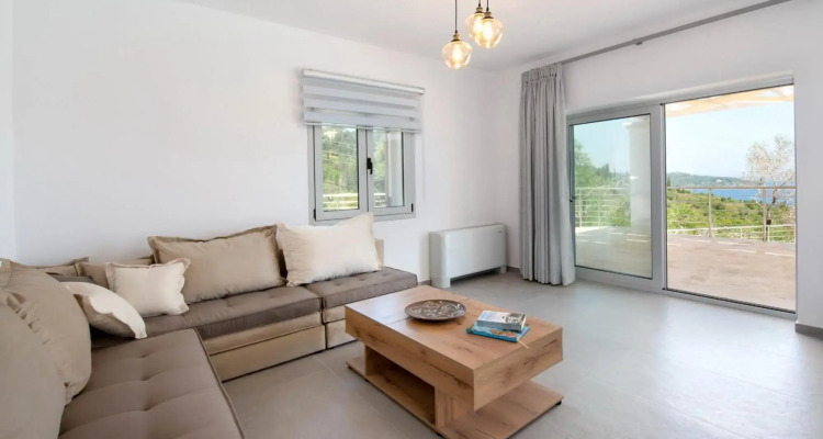 Vasiliki Villa Charming 4 Br Villa With Pool & Sea Views