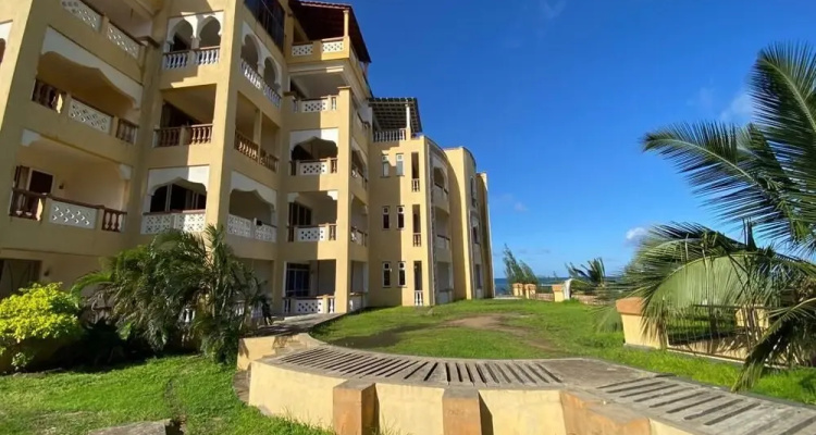 Lux Suites shanzu Seafront Apartments