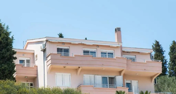 Apartments Villa Egzon