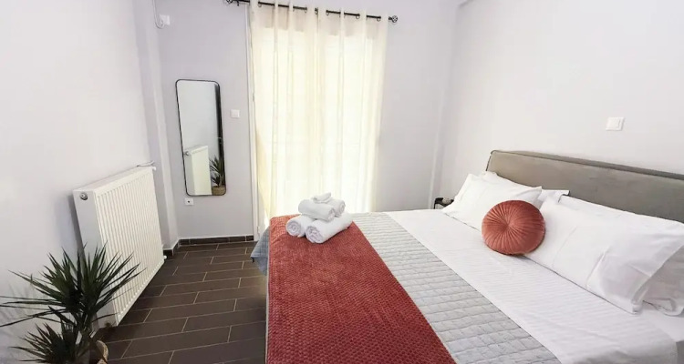 Athenian Petralona Suite