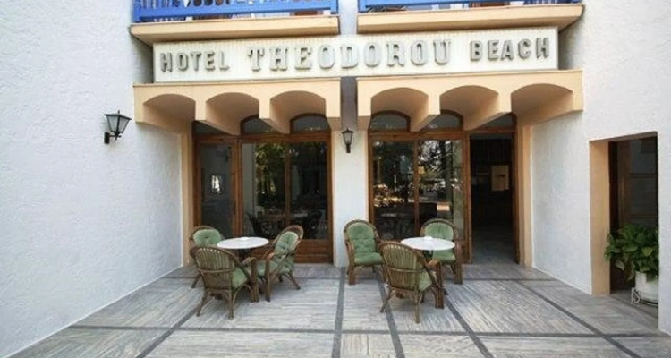 Theodorou Beach Hotel Apartments