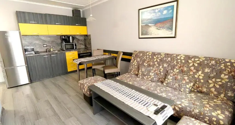Venice Apartments