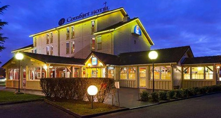 Sky Hotel Goussainville Charles de Gaulle - ex Comfort Hotel — Choice Hotels hotel