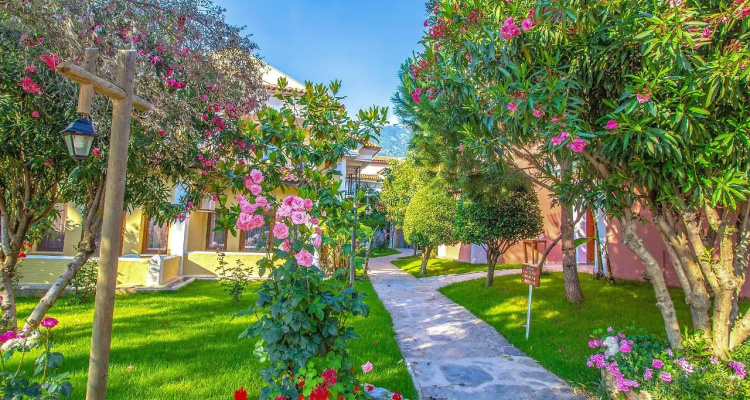 Zehra Tatil Köyü - Alkolsüz Herşey Dahil
