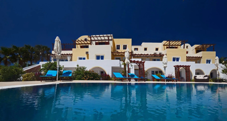 Arlene Boutique Santorini