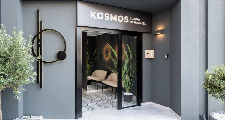 Kosmos Luxury Residences