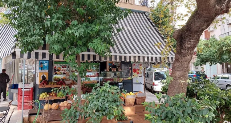 Big Apartment In Acropolis Museum
