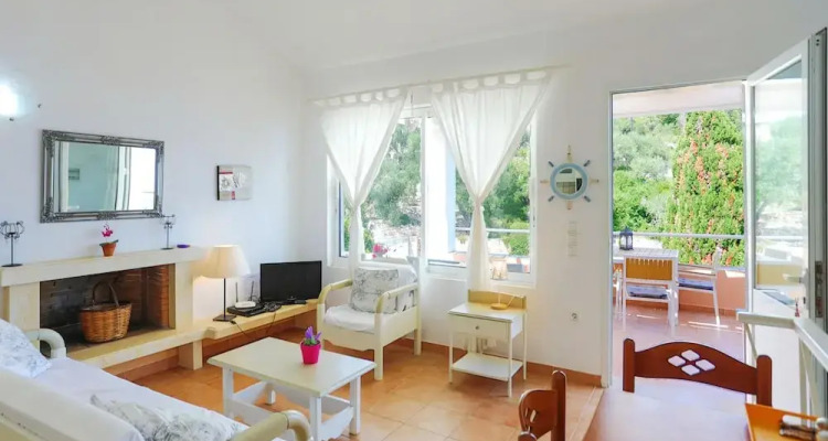 Villa Dionisis In Paxi