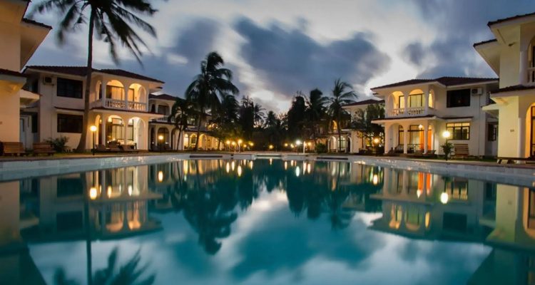 Bahari Dhow Beach Villas