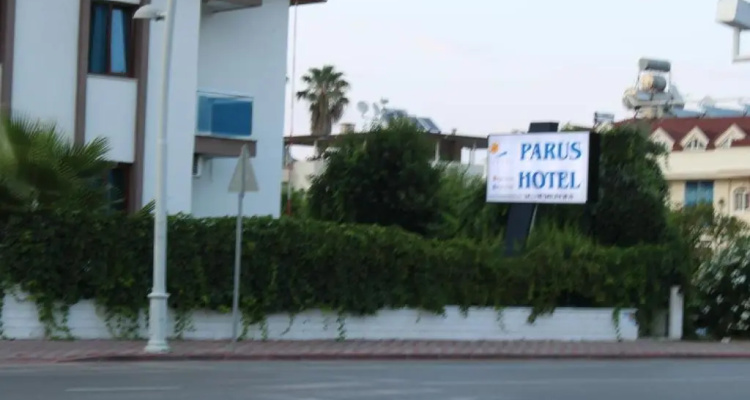 Parus Hotel