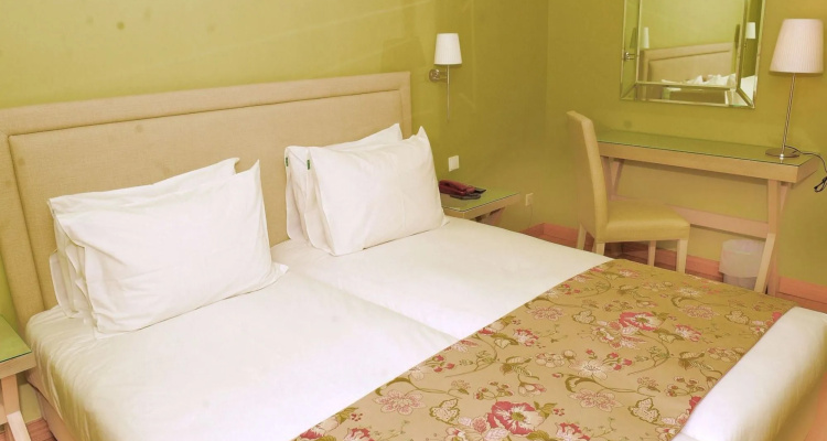 Avra Hotel