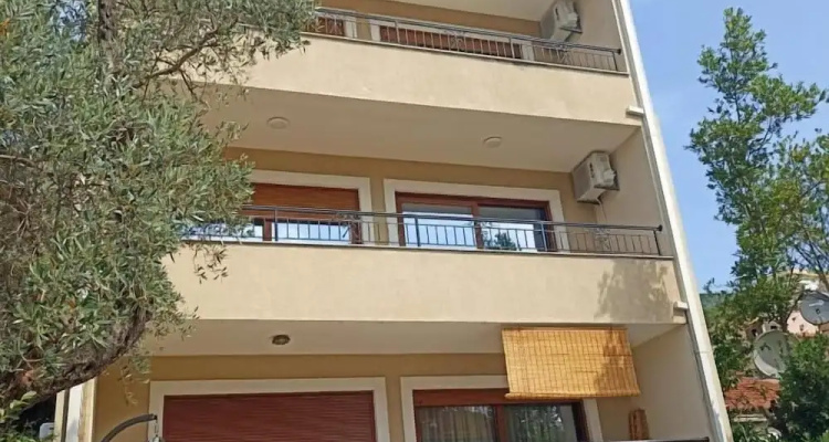 Serenity Blue Apartments