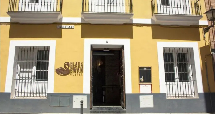Black Swan Hostel Sevilla
