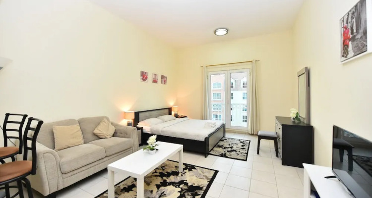 Ken Spectacular Furnished Studio