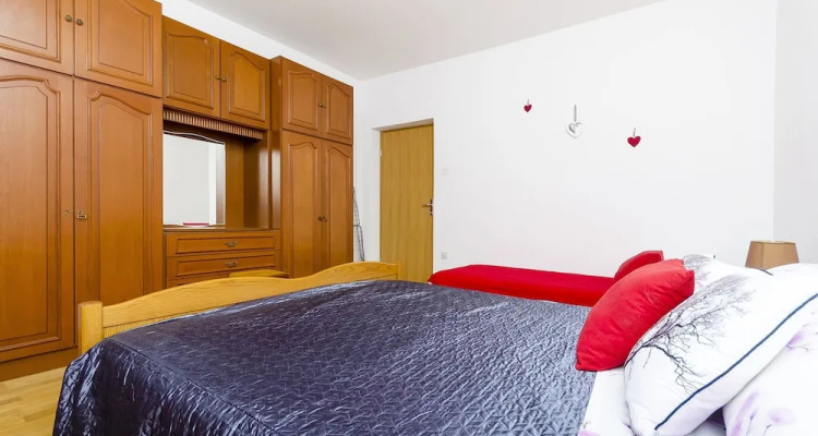 Apartment 3M