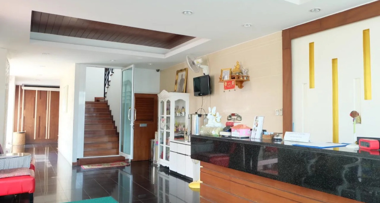 Sea Breeze Jomtien Residence