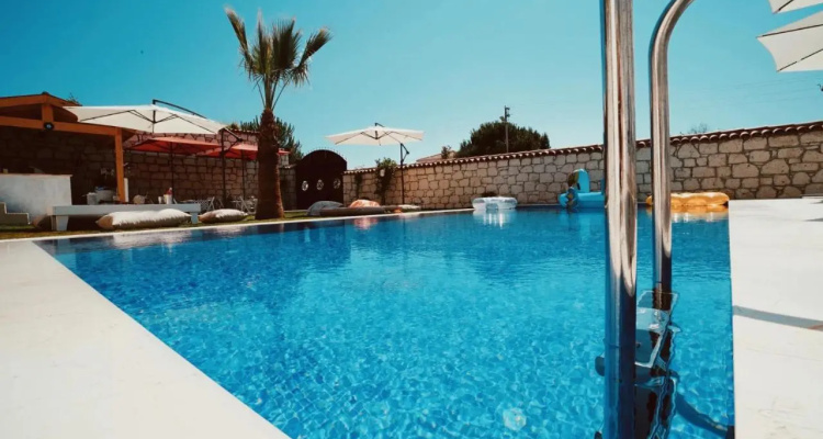 Kybele Alacati