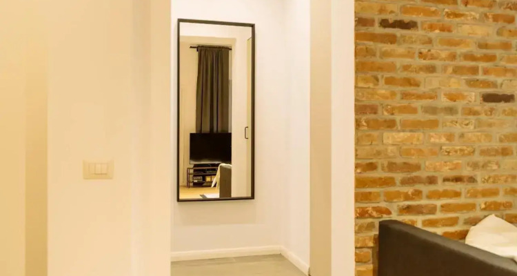 Bright 3br Flat Top Location Green View Balcony