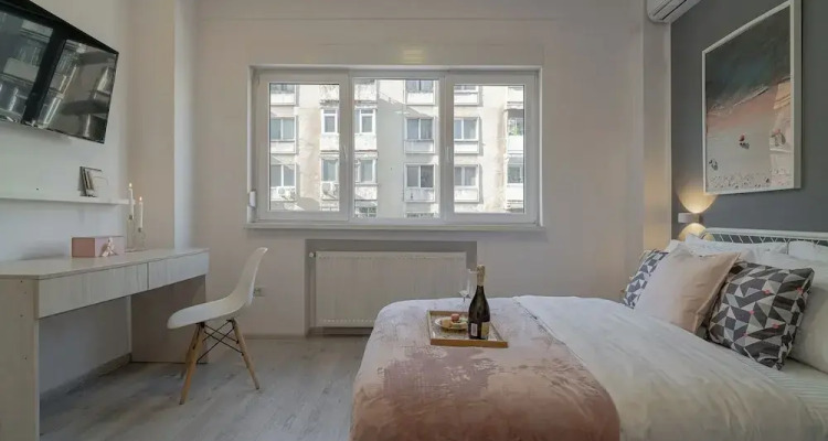 Holt's Exclusive Flats Near Cismigiu