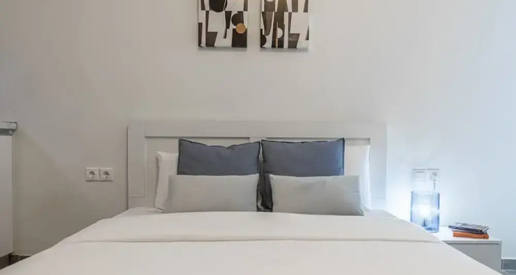 City Center Executive Flat Stadiou