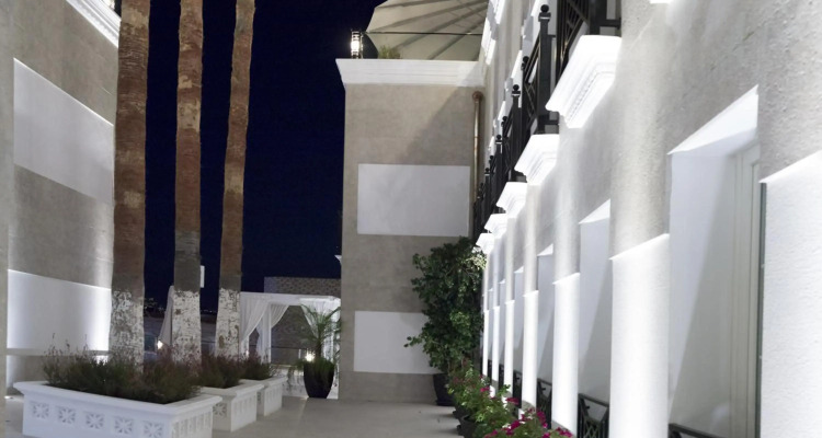 Ena Boutique Hotel & Residences