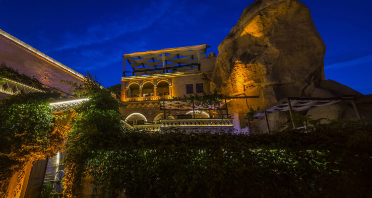 Roma Cave Suite Hotel