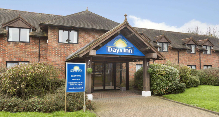 Days Inn by Wyndham Sevenoaks Clacket Lane — Wyndham hotel