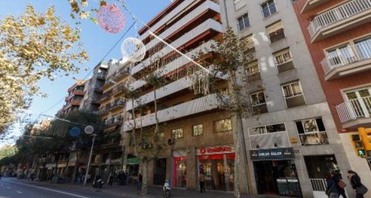 Letsgo Sagrada Familia Penthouse