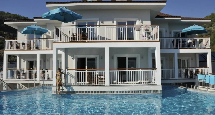 Mozaik Swim Up Hotel