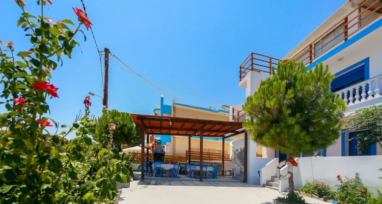 George Apartments Stegna
