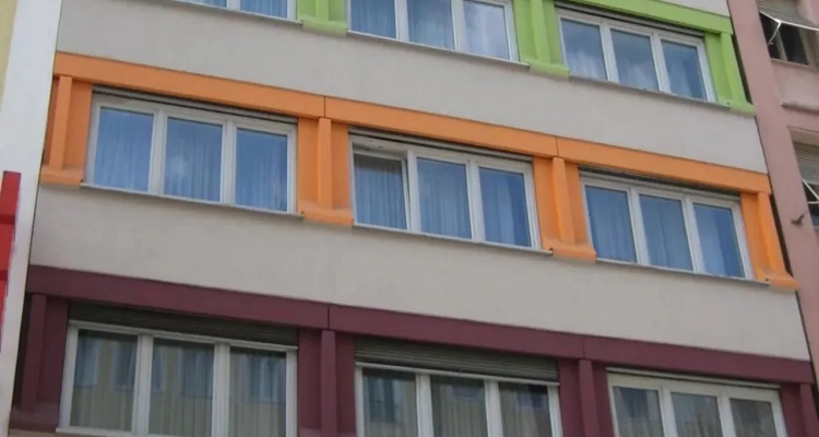 Hotel S16