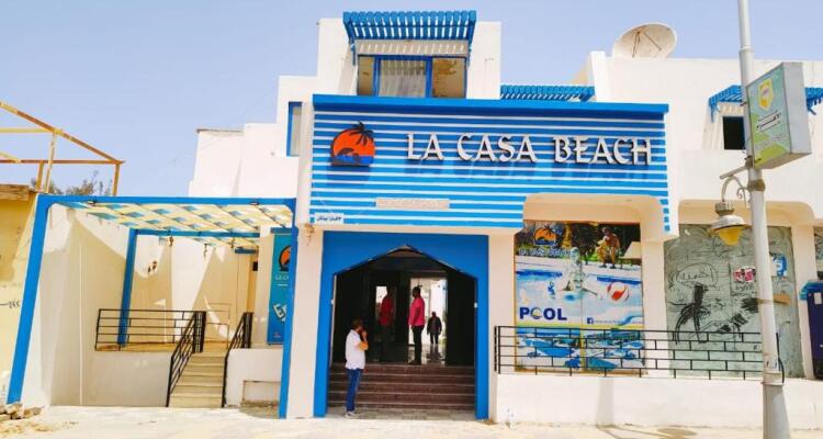 La Casa Beach