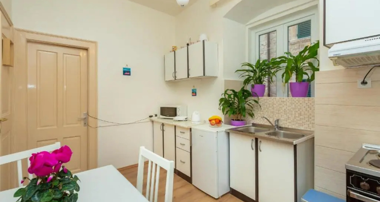 Apartment Mati?