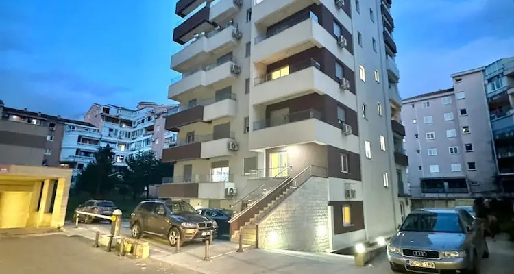 Modern One Bedroom Apartment
